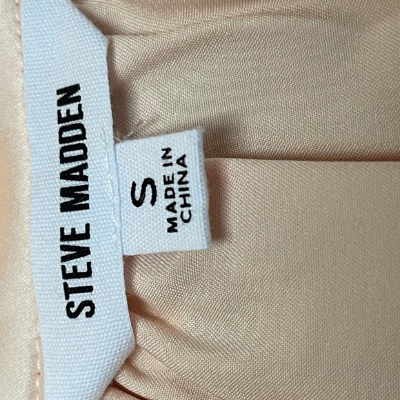 Steve Madden - Picture 6 of 8